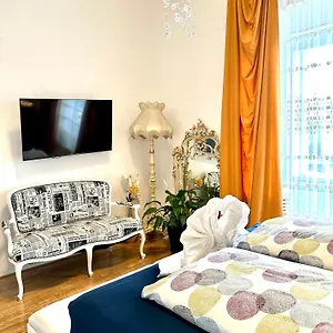 Sisi 103 M2 Wenen