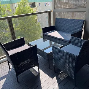 New, Quiet Flat Next To U1, Vic, Shopping Mall,... Apartment