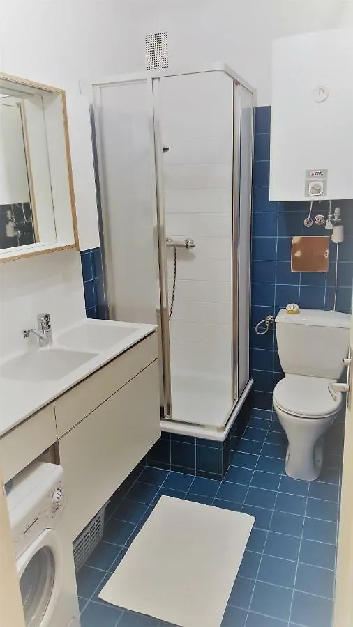 Vienna City Apartment In Mariahilfer Strasse